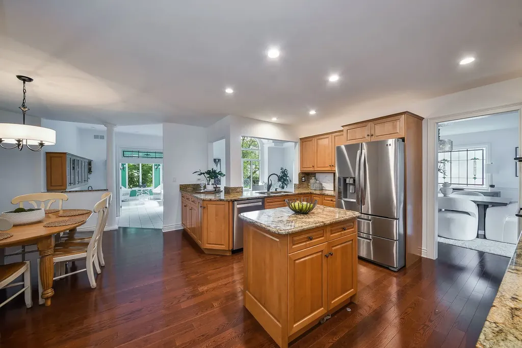 103 Hawkins Circle Wheaton IL 60189