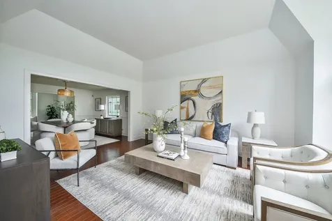 103 Hawkins Circle Wheaton IL 60189