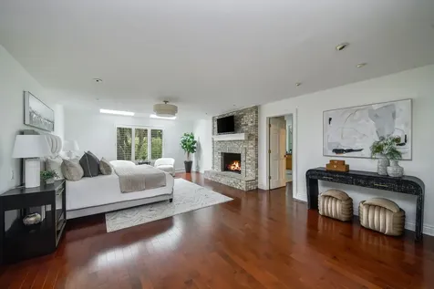 103 Hawkins Circle Wheaton IL 60189