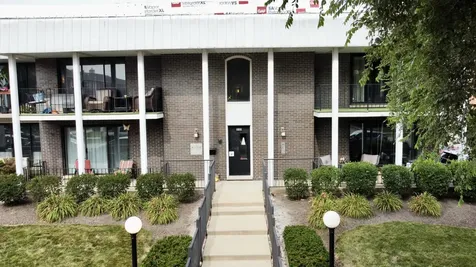 9800 South Karlov Avenue Oak Lawn IL 60453