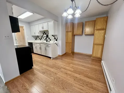 9800 South Karlov Avenue Oak Lawn IL 60453