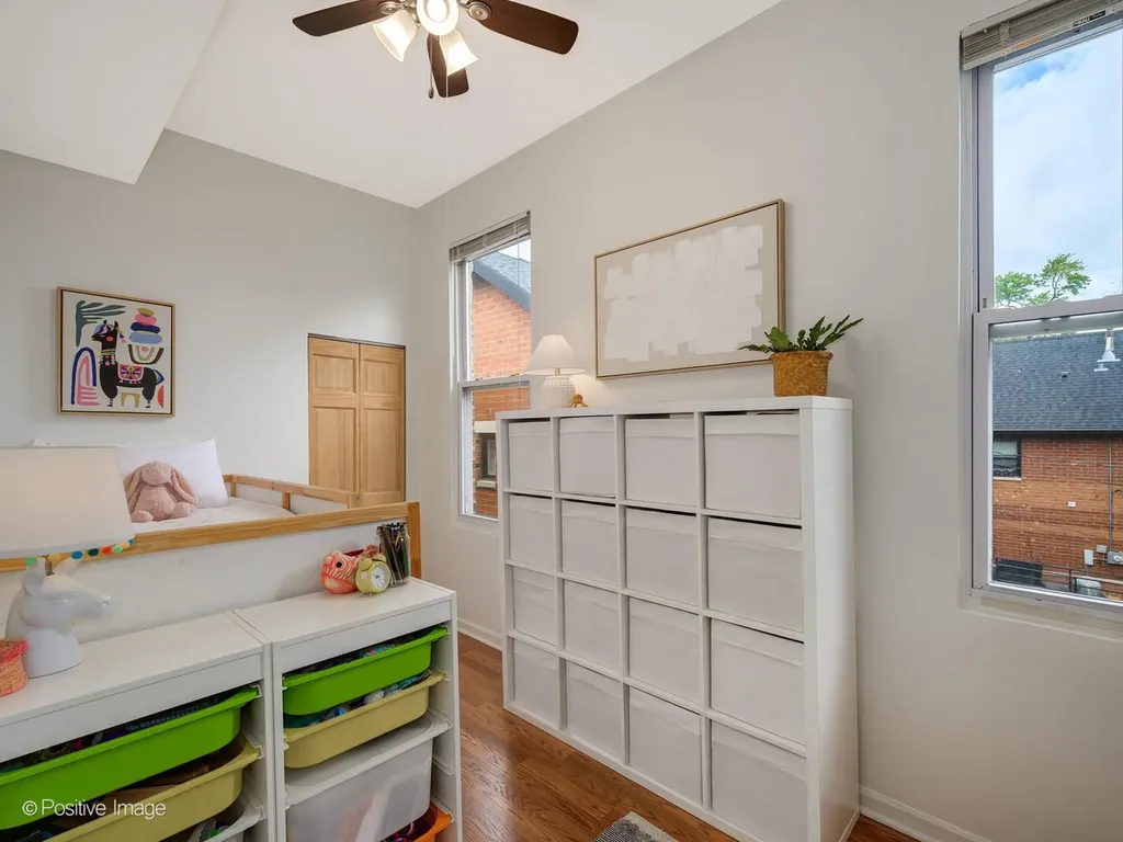 1449 North Fairfield Street Chicago IL 60622