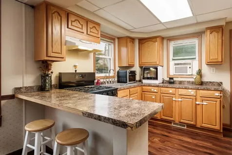 541 Roscoe Avenue South Beloit IL 61080