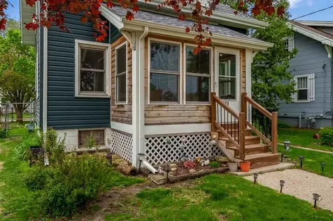 541 Roscoe Avenue South Beloit IL 61080