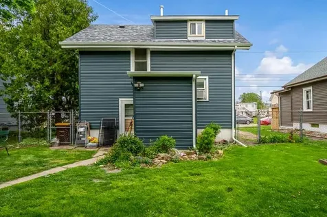 541 Roscoe Avenue South Beloit IL 61080