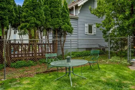 541 Roscoe Avenue South Beloit IL 61080