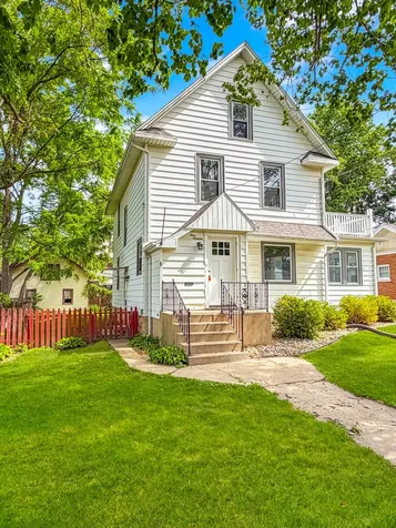 116 East Fuller Street Freeport IL 61032