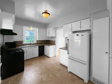 116 East Fuller Street Freeport IL 61032