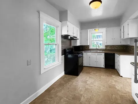 116 East Fuller Street Freeport IL 61032