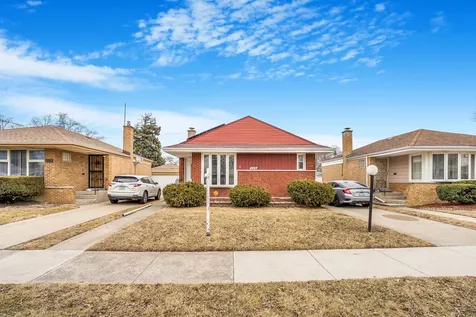 129 Rice Avenue Bellwood IL 60104