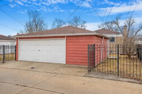 129 Rice Avenue Bellwood IL 60104