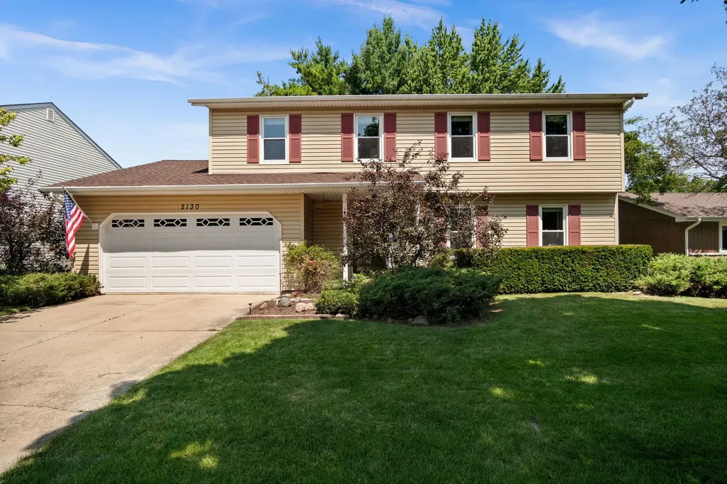 2130 Valley Creek Drive Elgin IL 60123