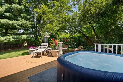 2130 Valley Creek Drive Elgin IL 60123