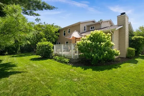 2130 Valley Creek Drive Elgin IL 60123