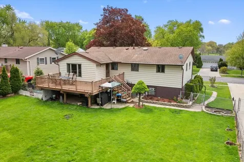 937 Cornell Lane Schaumburg IL 60193