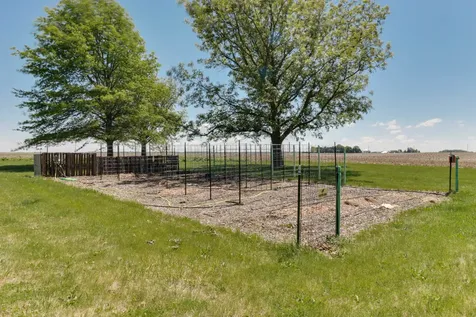 12014 Prairie Center Road Clinton IL 61727