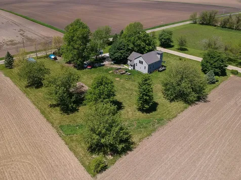 12014 Prairie Center Road Clinton IL 61727