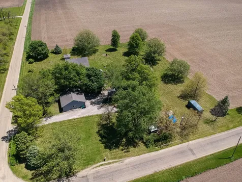 12014 Prairie Center Road Clinton IL 61727