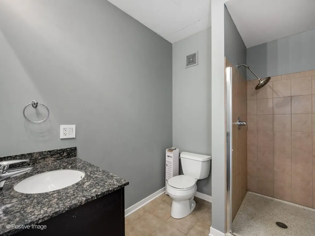 611 South Wells Street Chicago IL 60607