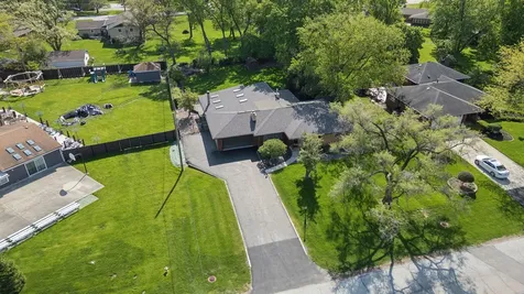 16631 Patricia Avenue Tinley Park IL 60477