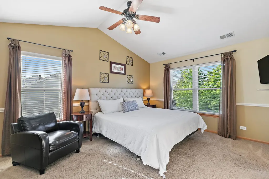 10665 Painted Desert Court Huntley IL 60142
