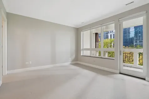 409 East Benton Place Chicago IL 60601