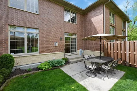 843 North Franklin Avenue Palatine IL 60067