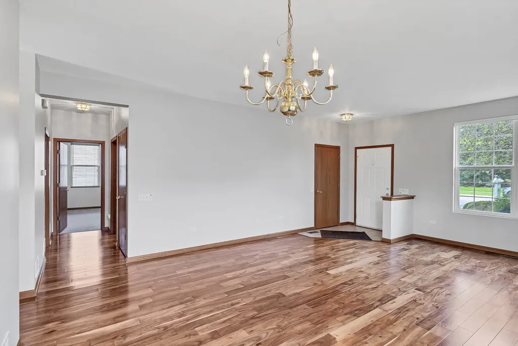 11667 Stonewater Crossing Huntley IL 60142