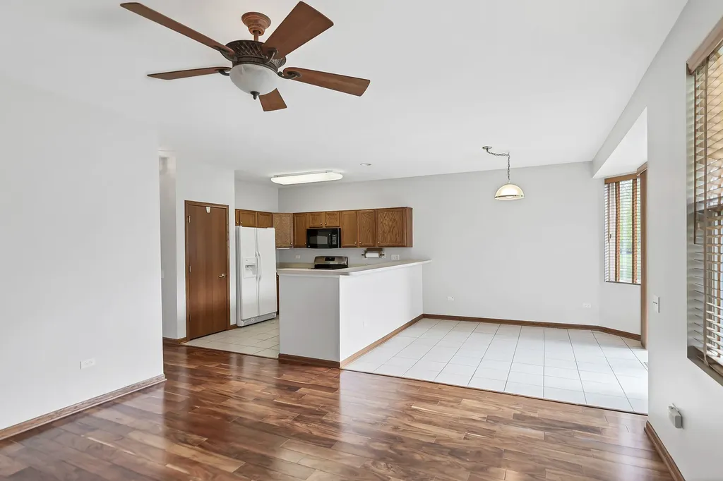 11667 Stonewater Crossing Huntley IL 60142