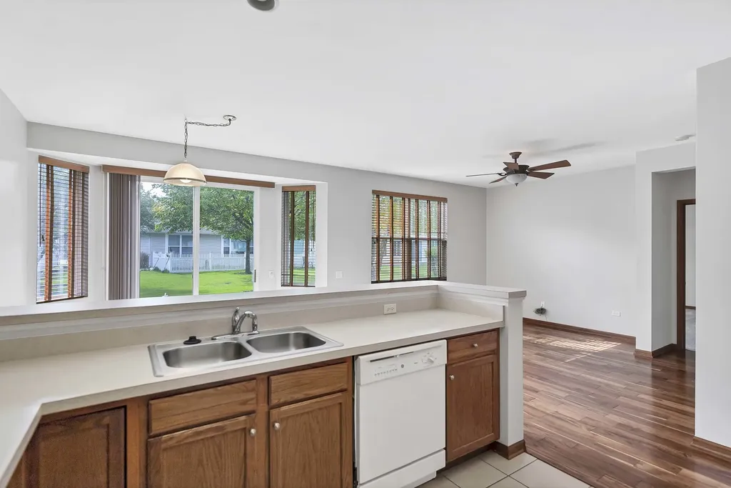 11667 Stonewater Crossing Huntley IL 60142