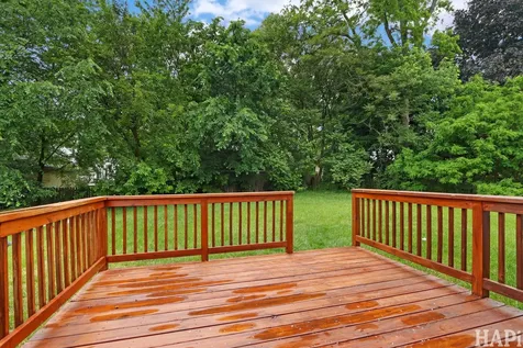 16 Elm Avenue Fox Lake IL 60020
