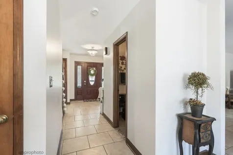 3780 Anjou Lane Hoffman Estates IL 60192
