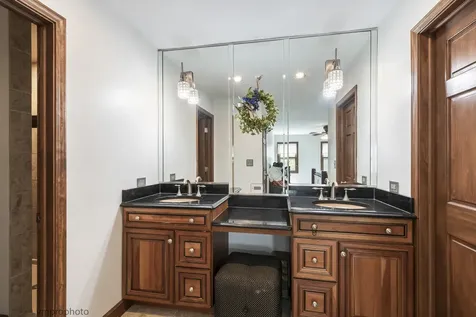 3780 Anjou Lane Hoffman Estates IL 60192