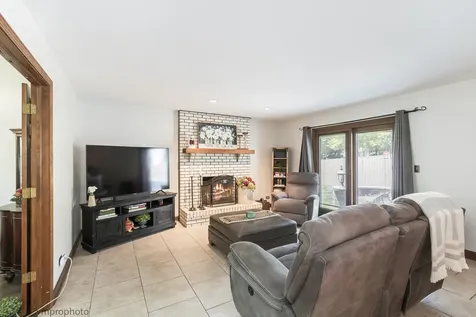 3780 Anjou Lane Hoffman Estates IL 60192