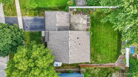 960 Independence Avenue St. Charles IL 60174