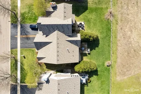 574 Sudbury Circle Oswego IL 60543