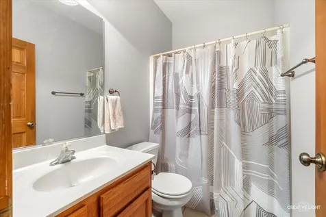 574 Sudbury Circle Oswego IL 60543