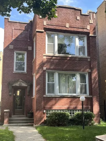 8019 South Vernon Avenue Chicago IL 60619