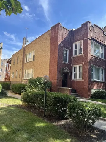8019 South Vernon Avenue Chicago IL 60619