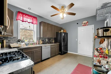 1440 East 76th Street Chicago IL 60619