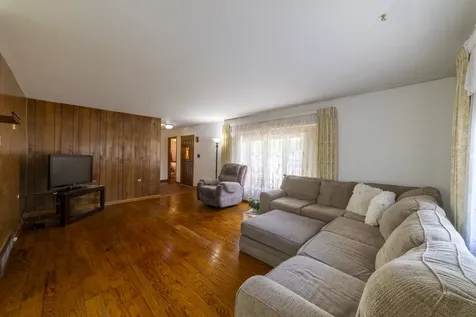 14 North Wabash Avenue Glenwood IL 60425