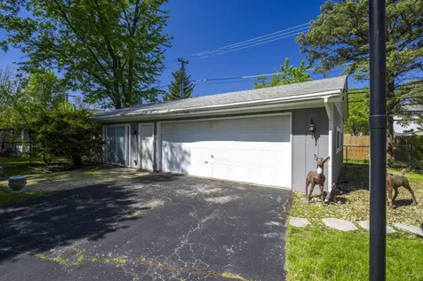 14 North Wabash Avenue Glenwood IL 60425