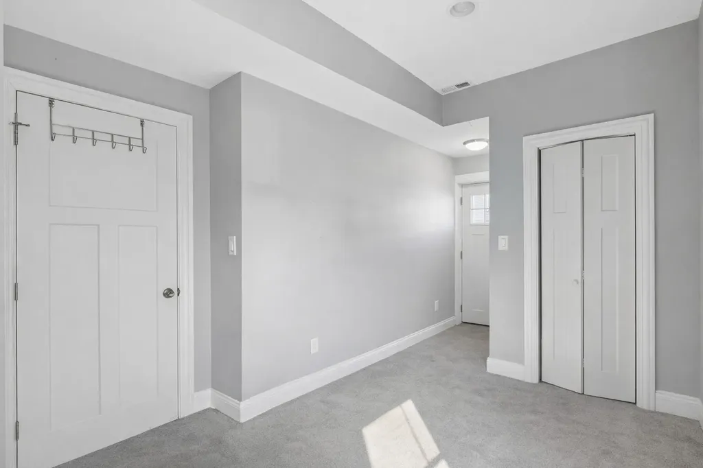 4411 South Calumet Avenue Chicago IL 60653