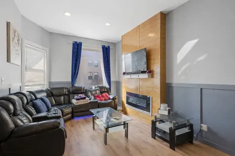 4411 South Calumet Avenue Chicago IL 60653