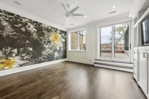 458 West Deming Place Chicago IL 60614