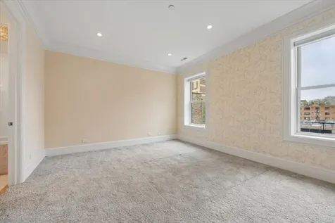 458 West Deming Place Chicago IL 60614