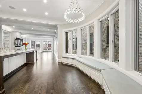 458 West Deming Place Chicago IL 60614