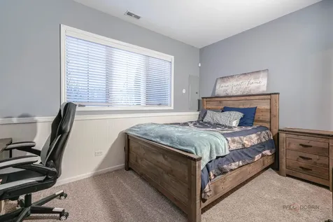 285 Regency Court Unit B Court Wauconda IL 60084