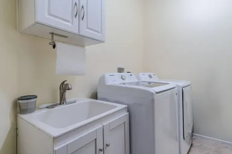 285 Regency Court Unit B Court Wauconda IL 60084
