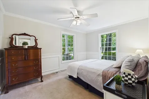 821 Oak Spring Lane Libertyville IL 60048